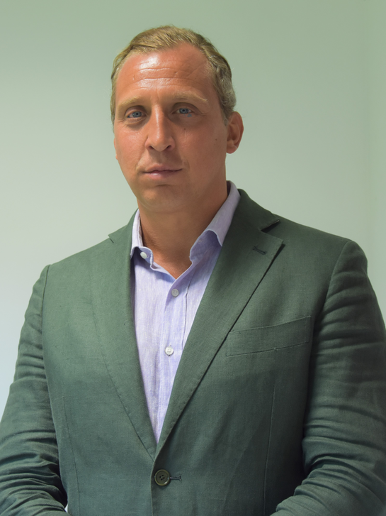 Alberto Claveri Alberto Claveri: Aliaxis Italia Segment Manager Industry